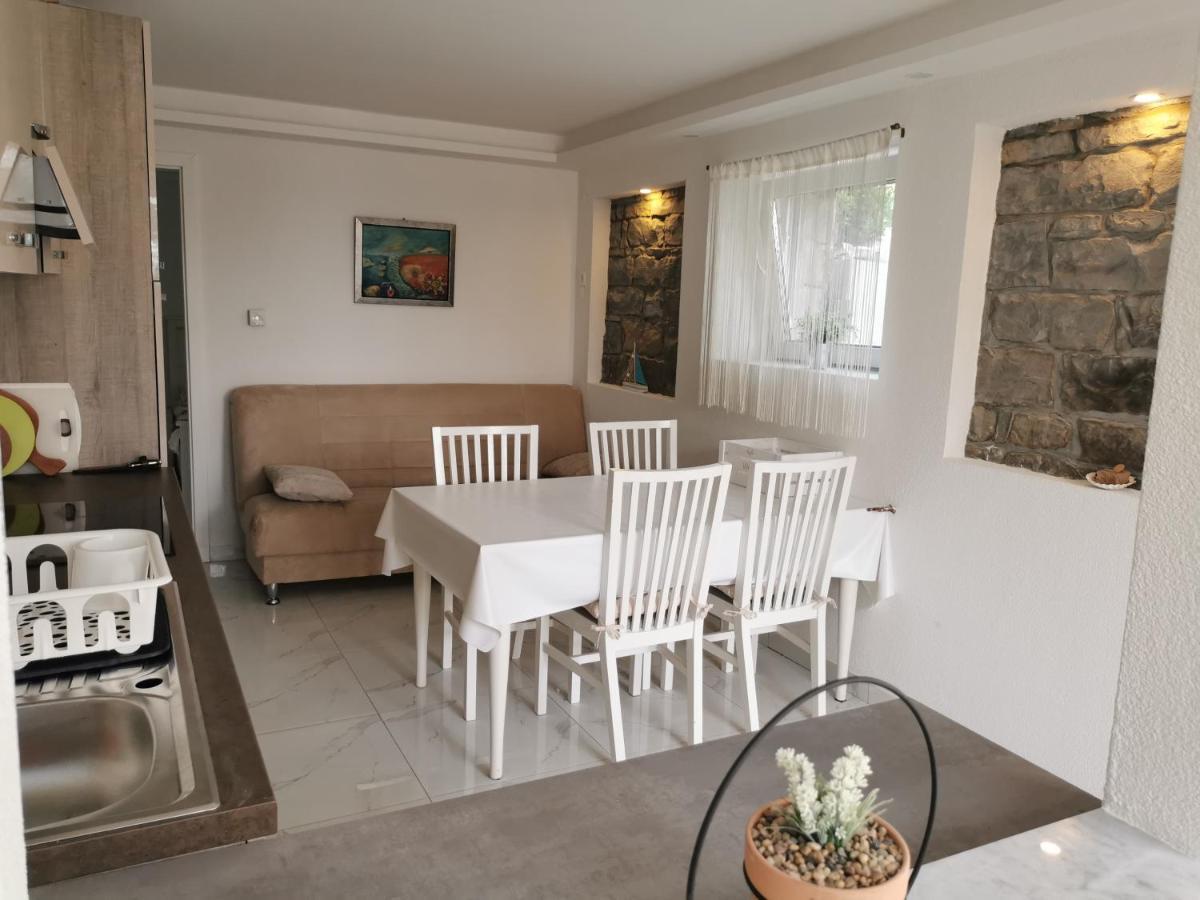 Apartma Kantina Анкаран Екстер'єр фото