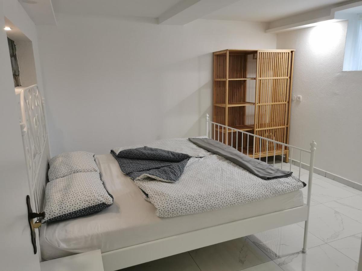 Apartma Kantina Анкаран Екстер'єр фото