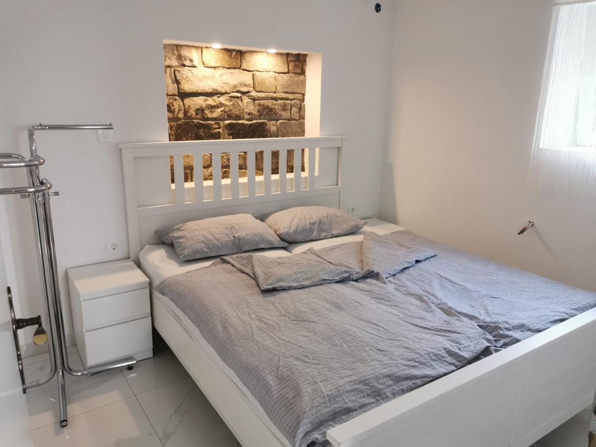 Apartma Kantina Анкаран Екстер'єр фото
