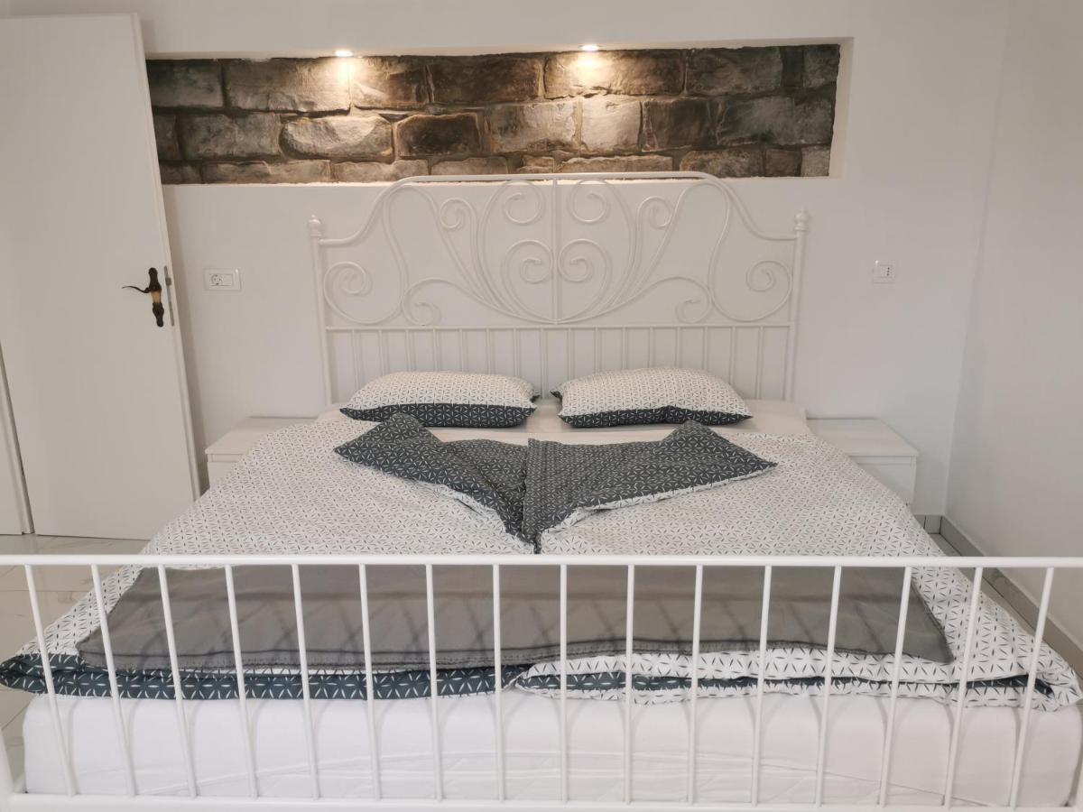 Apartma Kantina Анкаран Екстер'єр фото