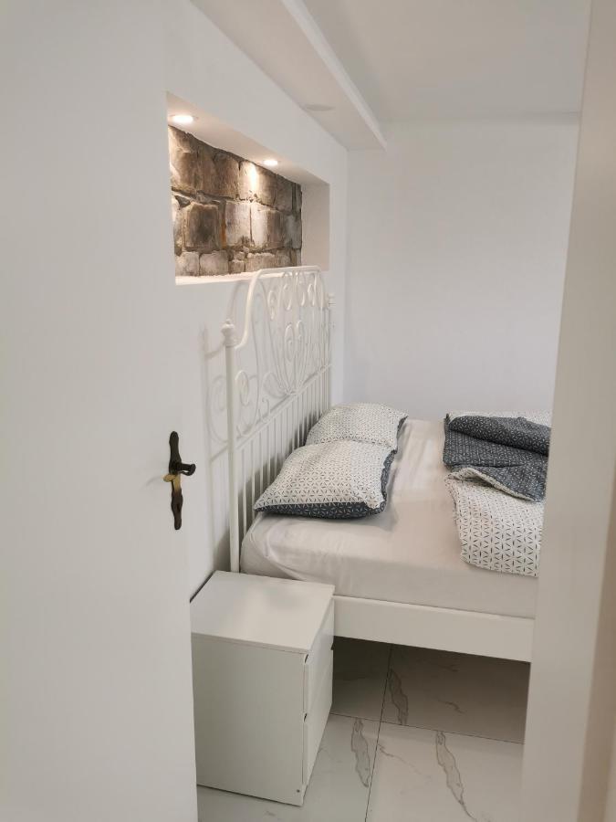 Apartma Kantina Анкаран Екстер'єр фото