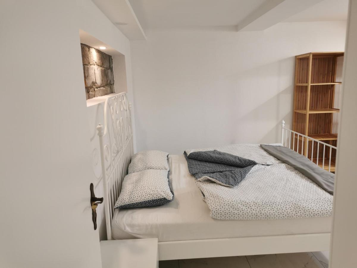 Apartma Kantina Анкаран Екстер'єр фото